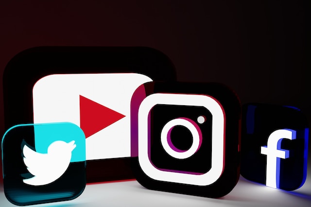 Cannabis marketing channels